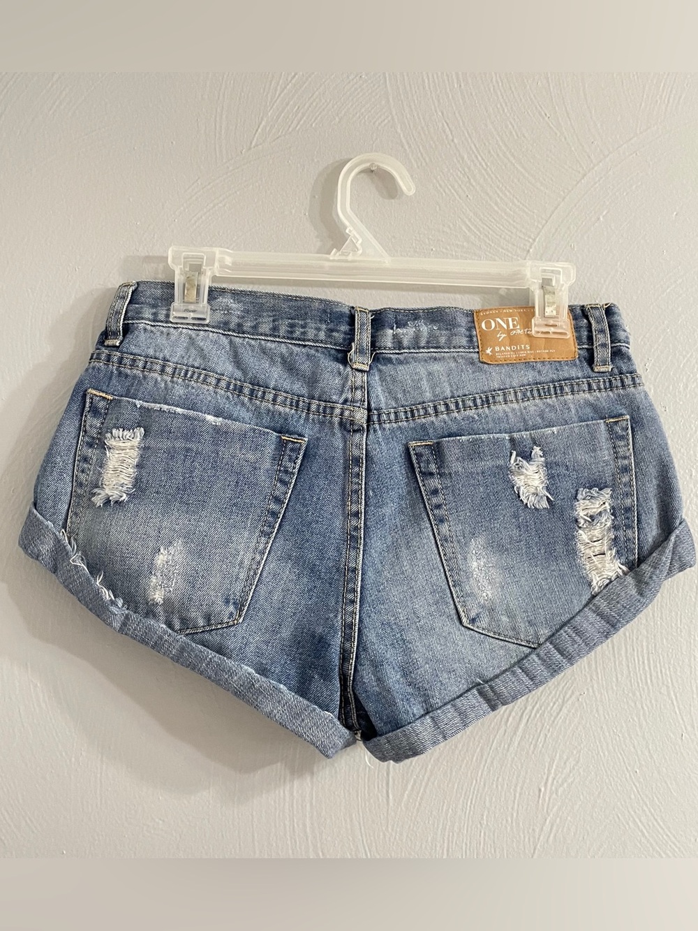 One Teaspoon Bandit Cuffed Denim Shorts Women 25 Blue Distressed Cowgirl Coastal - Picture 5 of 11